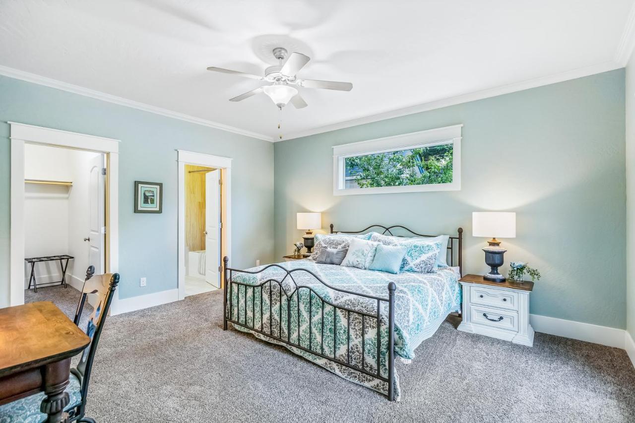 Classic Coeur D'Alene Estate Экстерьер фото